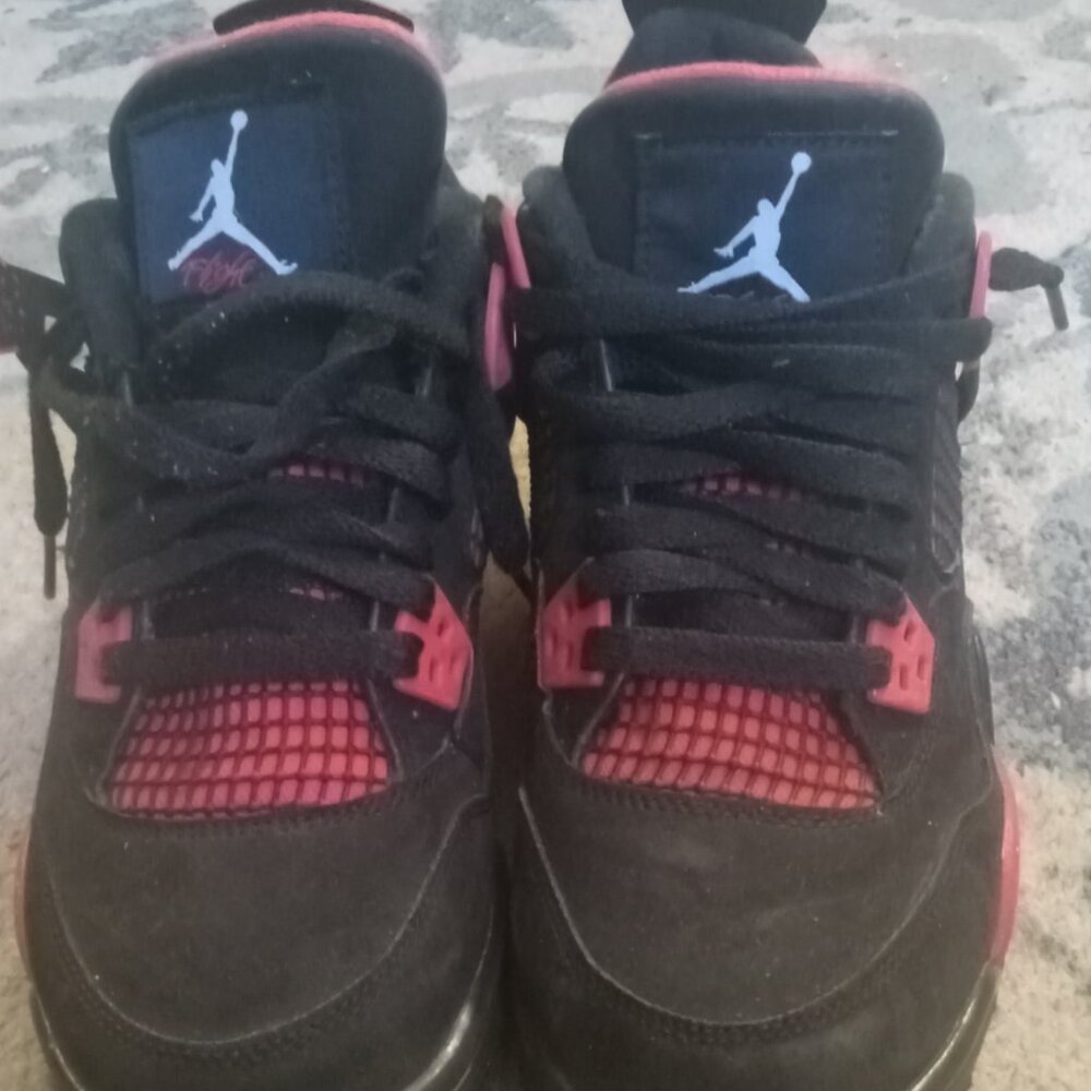 Nike Air Jordan 4